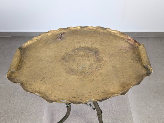 Image 1 of Mesa japonesa Art Nouveau de la década de 1920, de bronce y latón con motivo de libélula.