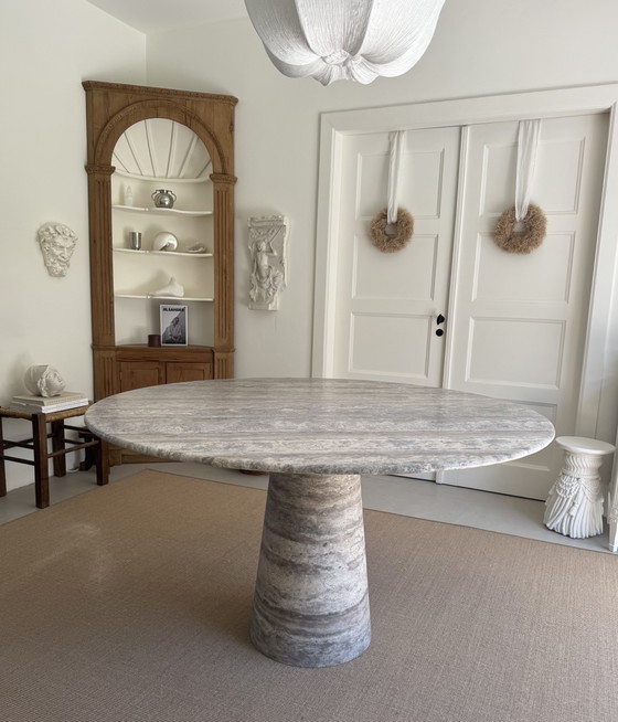 Image 1 of Tavolo da pranzo in travertino argentato 140 cm