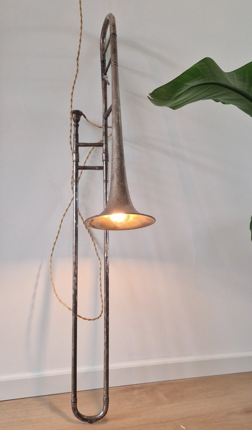 Trombone lamp - unique design