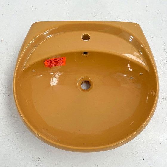 Image 1 of Lavabo rotondo vintage color senape di Keramag Keravit, anni '80.