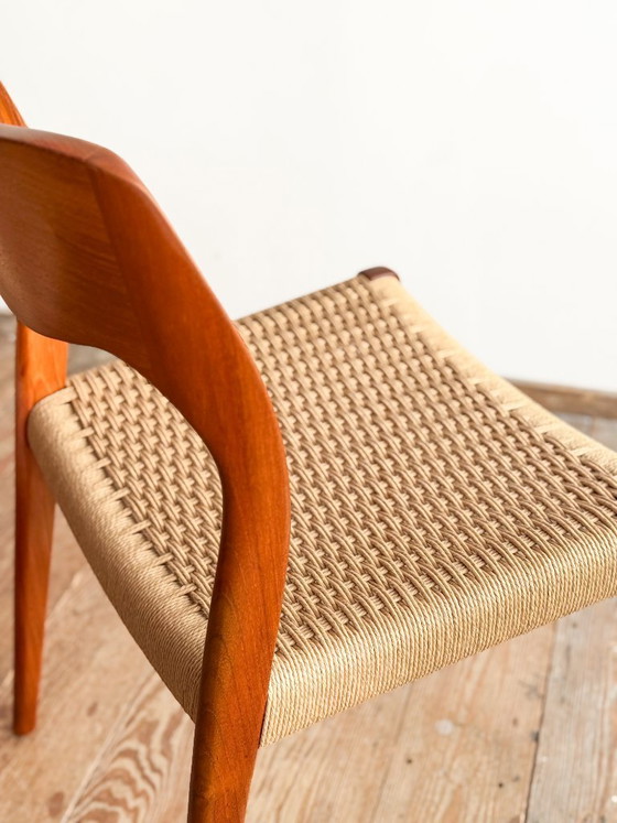 Image 1 of Set van 4 teakhouten eetkamerstoelen van Niels O. Møller voor J.L. Moller, model 71