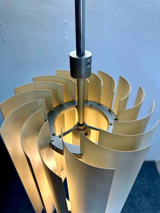 Lámpara colgante Space Age Herstal Rotor Turbine Diseño Danés años 90, Plafones, Metal, Crema (foto 2 de 11)