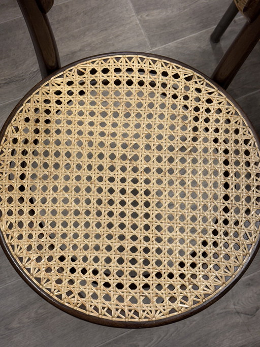 Lot de 2 Thonet n°. 18 chaises de ZPM Rodamsko