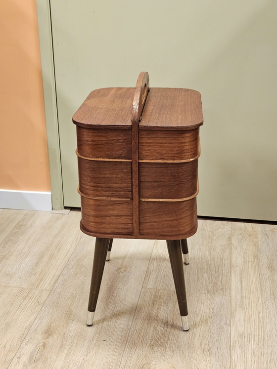 Vintage Teakfineer Naaikastje Naaibox Naardoos – Nachtkastjes, Wood (photo 6 of 12)