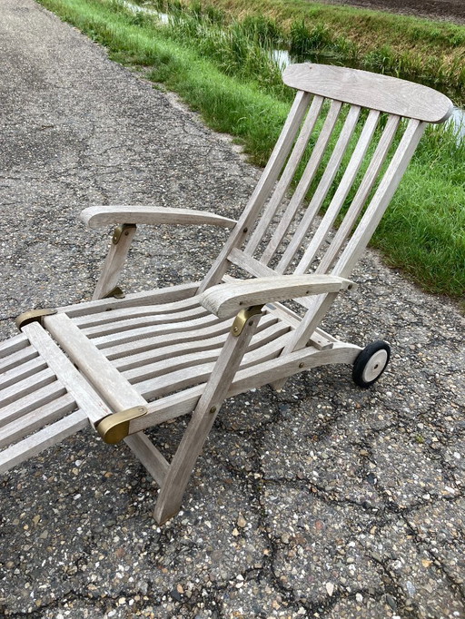 2x Barlow Tyrie deckchairs