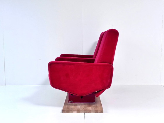 Vintage Bioscoopbank, Rode Fluweelbekleding met Klapstoelen, Loveseats, Hout, Rood (foto 5 van 15)