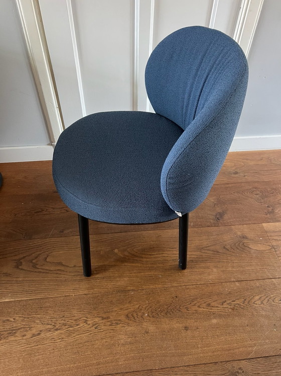 1X Dining chair Wendelbo blue bouclé, Textile, Wood, Black (photo 2 of 8)