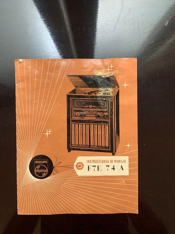 Philips F7E74-A radio giradischi del 1957 – Oggetti decorativi, Legno (photo 7 of 10)