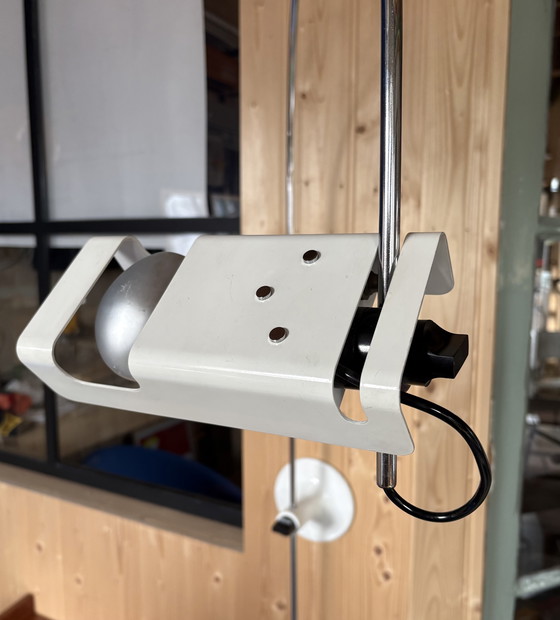 Image 1 of Spinnenwandlamp van Joe Colombo voor Oluce, 1967