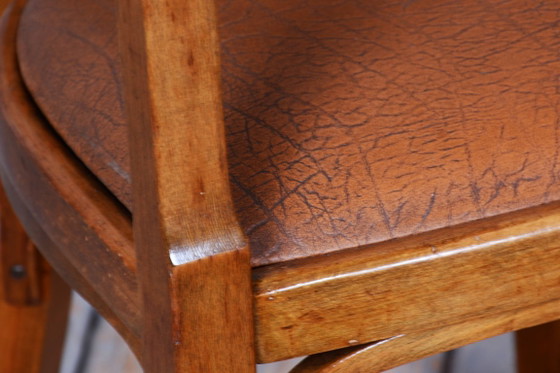 Een paar gerestaureerde art-deco fauteuils, beukenhout, kunstleer, Oostenrijk, jaren 1930 – Wood, Skai (photo 5 of 8)