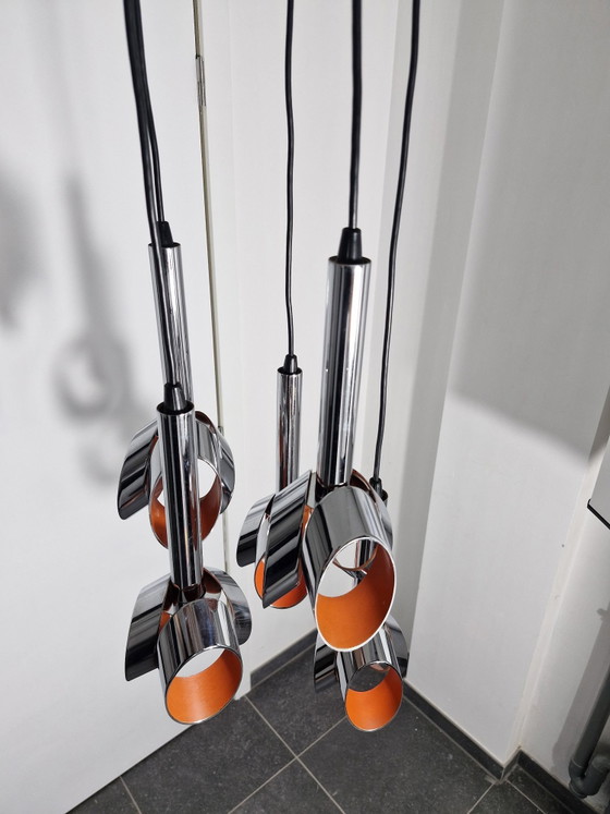 Massive Space Age cascade pendant lamp, chrome and orange, 5 light points, Metal, Silver (photo 13 of 15)