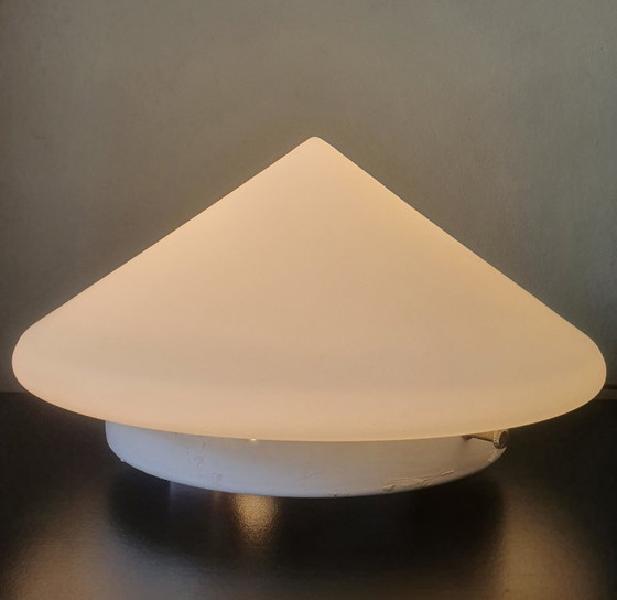 Image 1 of Grote (30 cm) Minimalistische midcentury glazen wand/plafondlamp. 