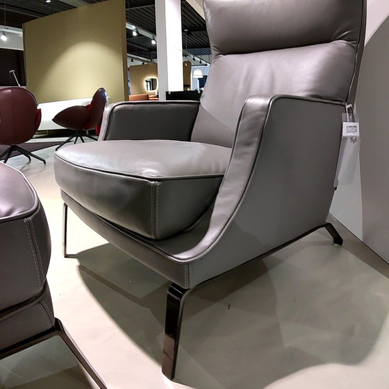 Image 1 of Natuzzi Clemmie Sessel mit Hocker