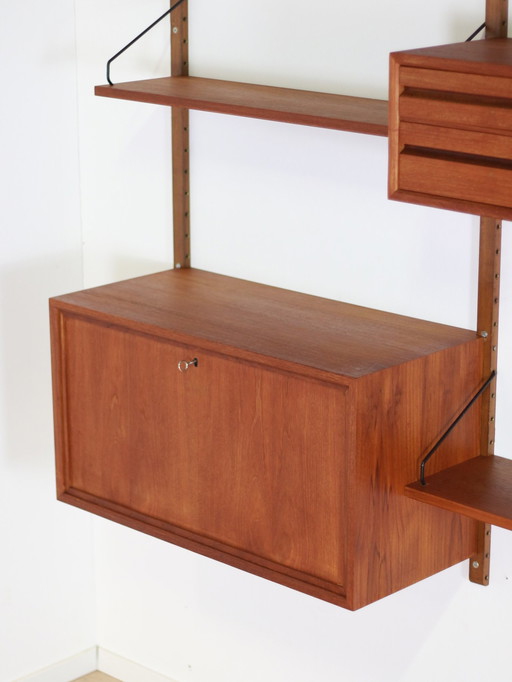 Poul Cadovius Wall Unit
