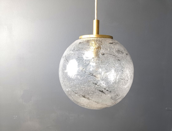 Image 1 of Lampada a sospensione vintage a globo di Doria Leuchten, anni '60