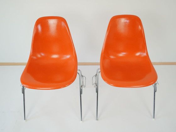 Image 1 of Charles Eames Herman Miller Chairs Vintage 1960s