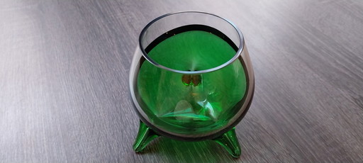 Very beautiful Murano Sommerso glass on legs, jade green