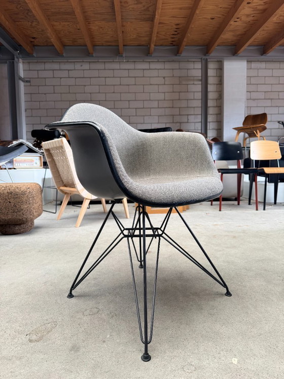 Image 1 of Chaise Vitra Eames DAR (2x)
