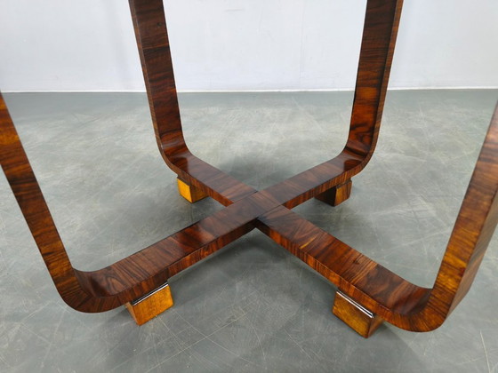 Image 1 of Tavolino da caffè Art Déco in noce impiallacciato, Cecoslovacchia, anni '30