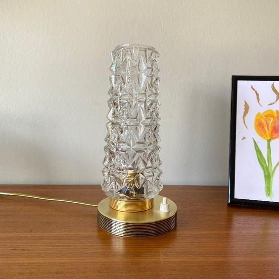 Image 1 of Lampe de table bureau chevet vintage tulipe en verre ancien et pied en laiton design 1950