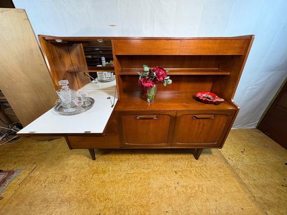 Mid-Century Modern Stonehill Stateroom Teak Highboard – 1960 – Sideboard, Wood (photo 2 of 14)