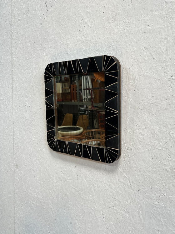 Image 1 of Miroir vintage avec bordure en céramique, carré ou losange, années 1960