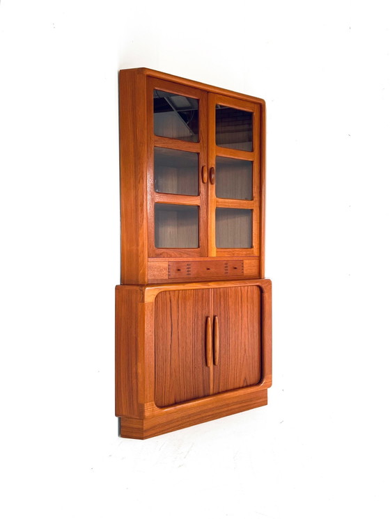 Image 1 of Vitrine d'angle vintage en teck, Dyrlund '70s