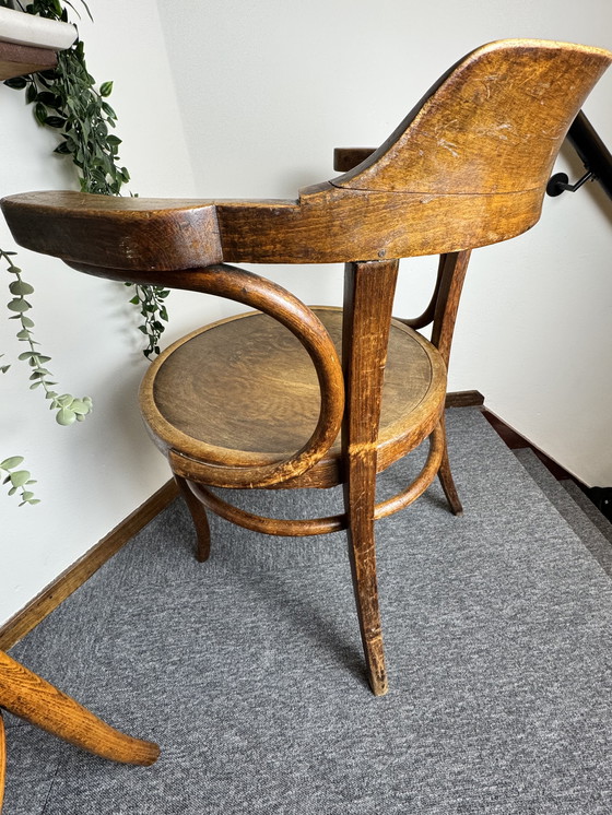 Image 1 of Origineel duo vintage bentwood armstoelen – Thonet (Bieletz-Mistelbach, ca. 1920) & Fischel (Czechoslovakia, ca. 1950)