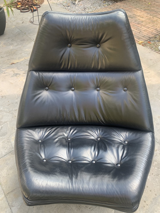 Image 1 of 4 x Artifort F510 in pelle nera