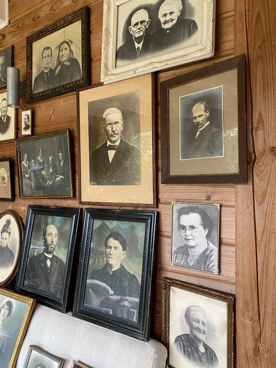 Image 1 of Visages d'hier : estampes et photos anciennes