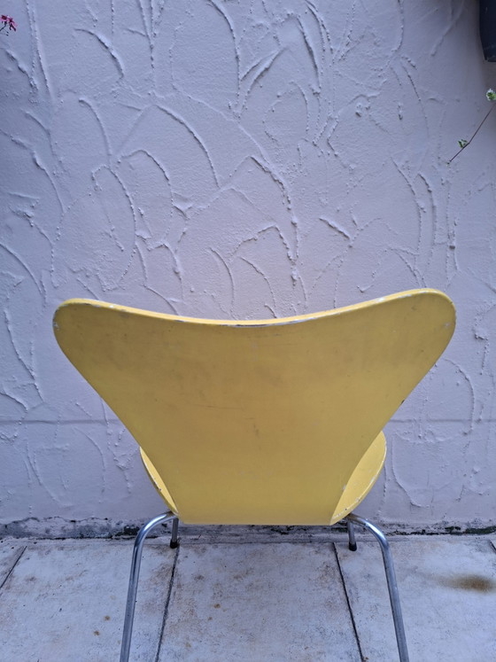 Image 1 of Vlinderstoel Arne Jacobsen Fritz Hansen
