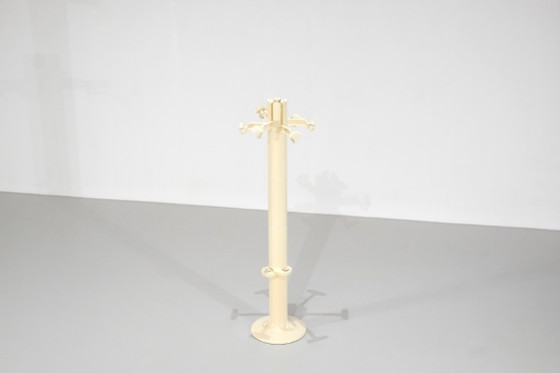 Space Age Coat rack in cream plastic, Anonima Castelli, Creme (photo 2 of 15)