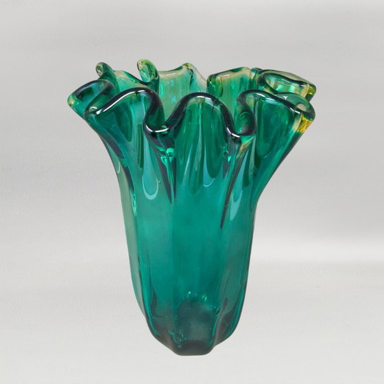 1970s Michielotto Emerald Green Fazzoletto Murano Glass Vase — Italian Vintage (photo 6 of 10)