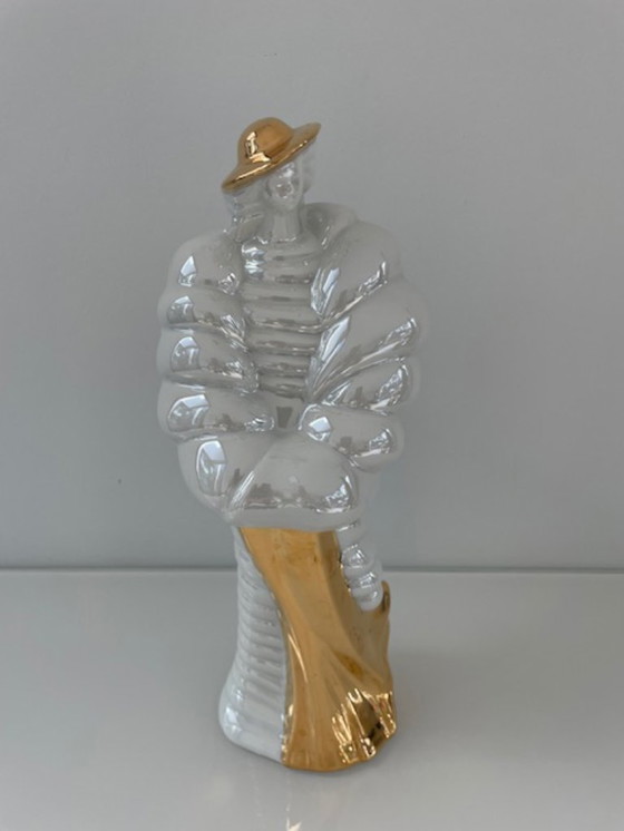 Image 1 of Statua vintage di donna con cappotto di pelliccia - Sanbo Ceramica Valencia (1980)