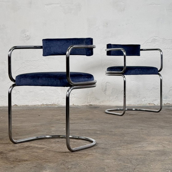 Image 1 of Ensemble de 2 chaises de style Bauhaus, années 1980 – Structure tubulaire en acier
