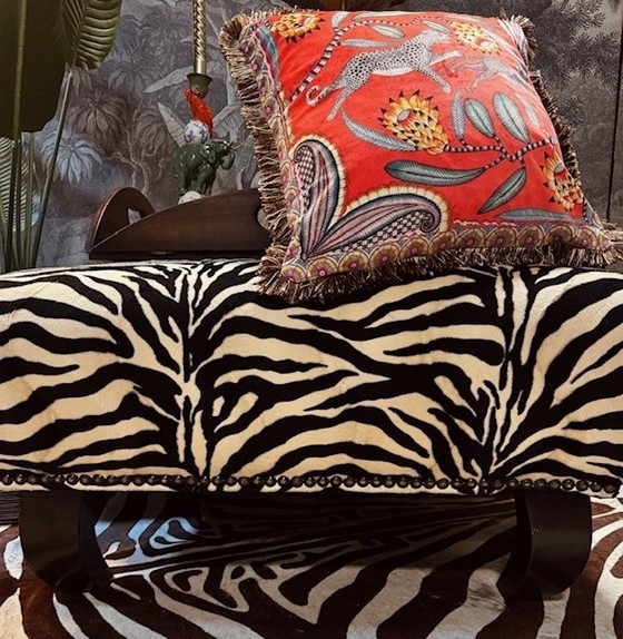 Image 1 of Zebra Dusche Ottomane Fußhocker Pouf Pouf Couchtisch