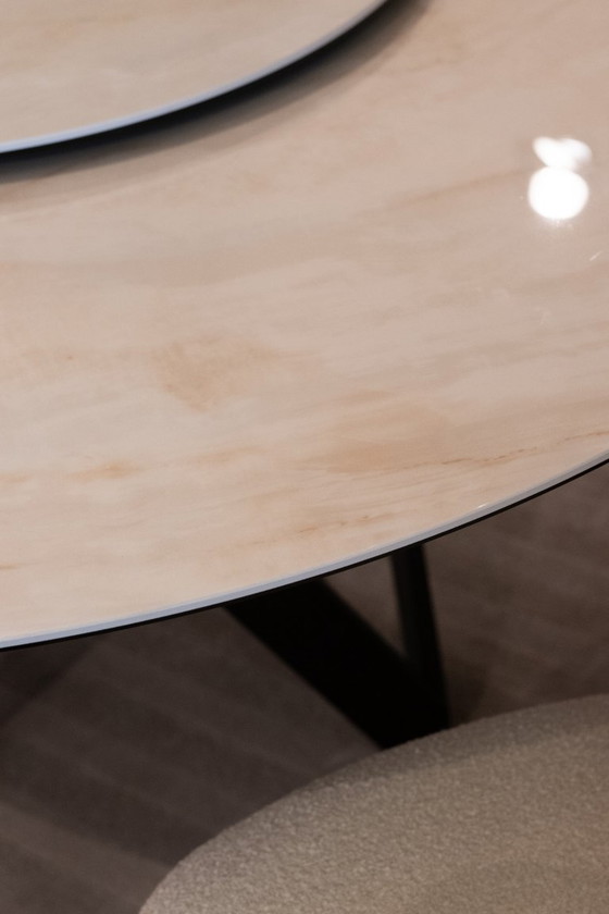 Image 1 of Calligaris Ceramic Round Dining Table | Cartesio 