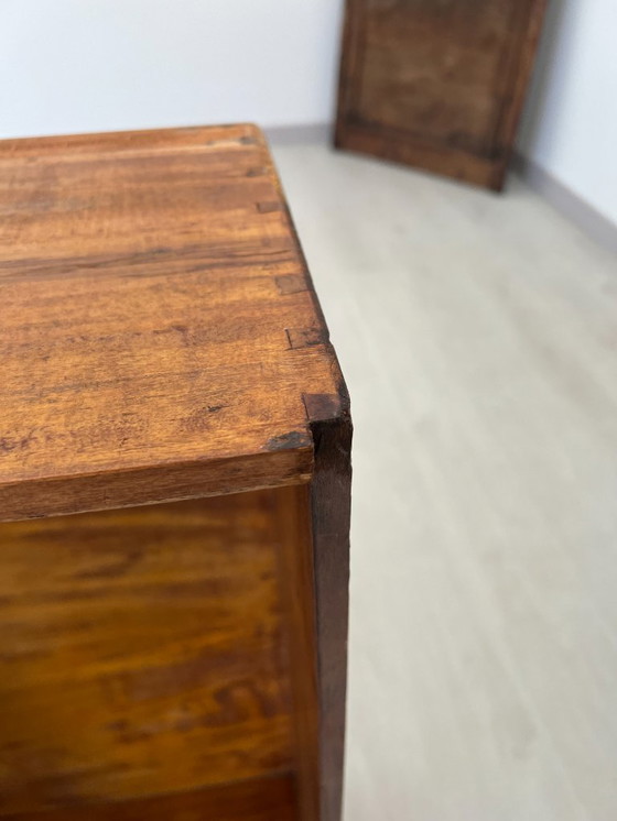 Image 1 of Cassettone - Noce - Comò con specchiera