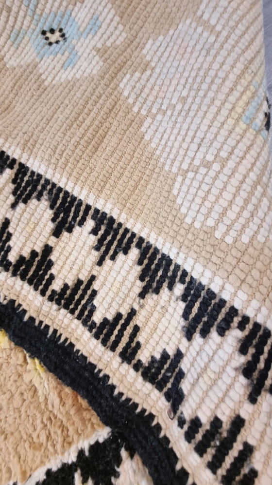 Image 1 of Tapis marocain vintage 398x207 cm