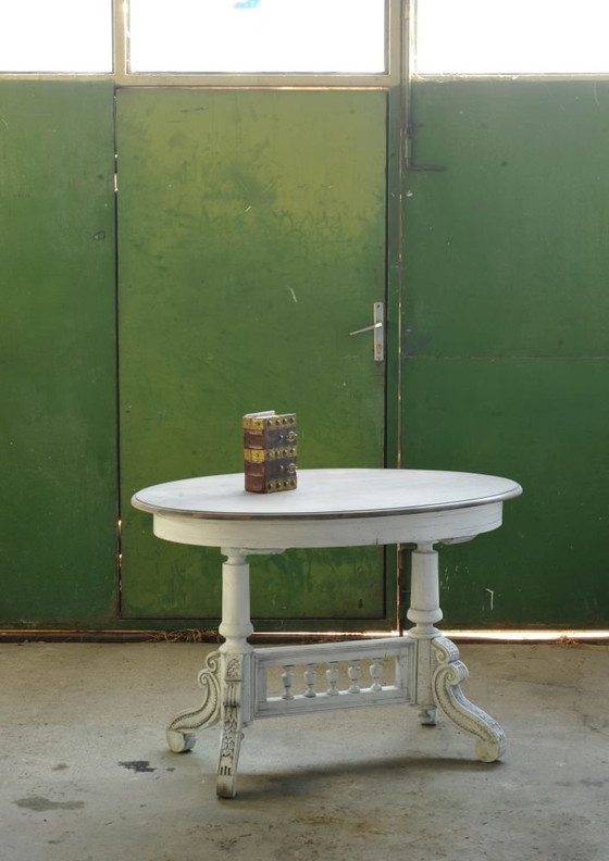 Oval-Shaped Salon Coffee Table, 1800s – Coffee table books, Wood (photo 6 of 8)