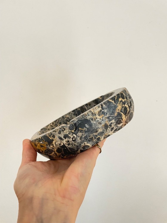 Image 1 of Bandeja de mármol macizo de mediados de siglo