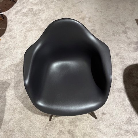 Image 1 of Vitra DAW dining chair