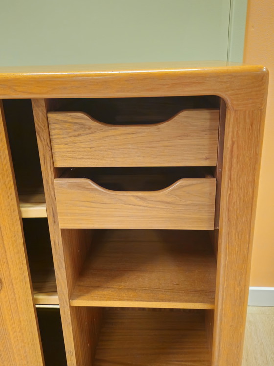 Image 1 of Vintage Silkeborg Deens Schuifdeur Dressoir Kast  Lowboard Kastje Schuifdeuren 