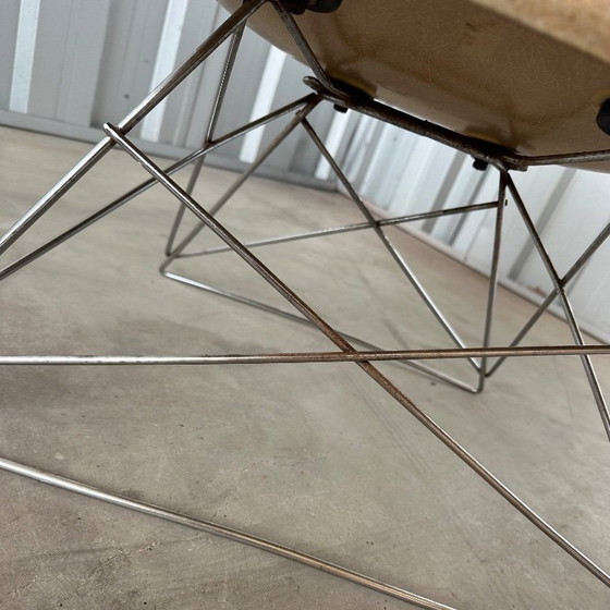 Image 1 of Poltrona Eames LAR, Charles Eames e Ray Eames, Herman Miller
