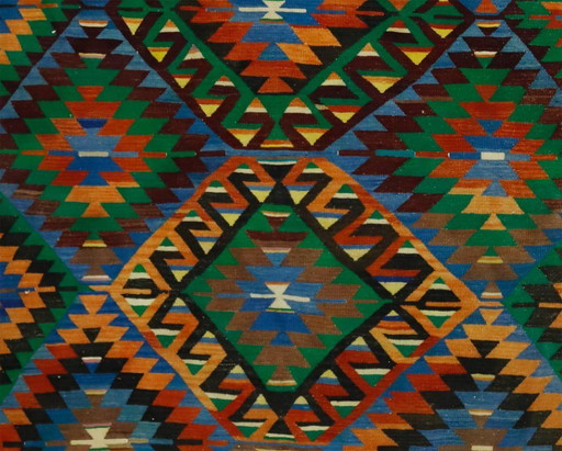Large Vintage Anatolian Kilim – Colorful Geometric Handwoven Wool Flatweave Rug 308 x 164 cm – &Tradition (photo 2 of 10)