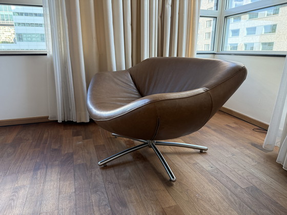 Image 1 of Label Vandenberg Gigi Armchair