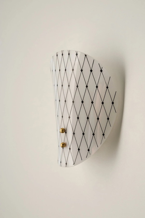 Diamond Pattern Acrylic and Brass Wall Sconces, Italy, Wall lights, Metal, Black (photo 9 of 12)