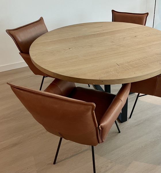 Image 1 of Jess Design Dining Table Round 145 Cm Solid Oak Leaf