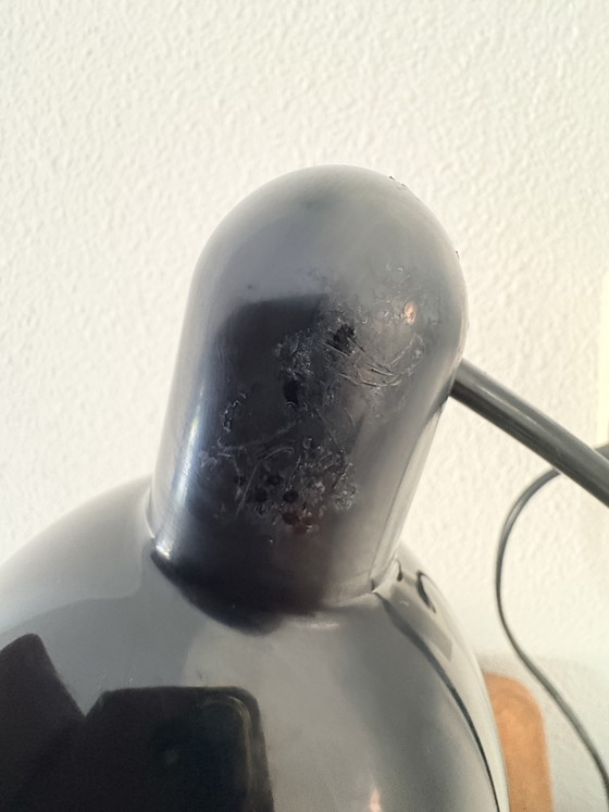 1980er-90er Postmoderne Space Age Tischlampe – Schwarz – Tischlampen, Metal, Plastic (photo 12 of 12)