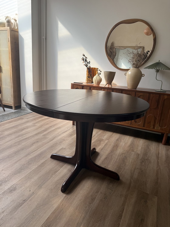 Image 1 of Mesa de comedor de diseño danés